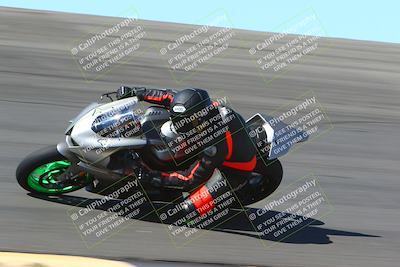 media/Mar-12-2022-SoCal Trackdays (Sat) [[152081554b]]/Bowl (1015am)/